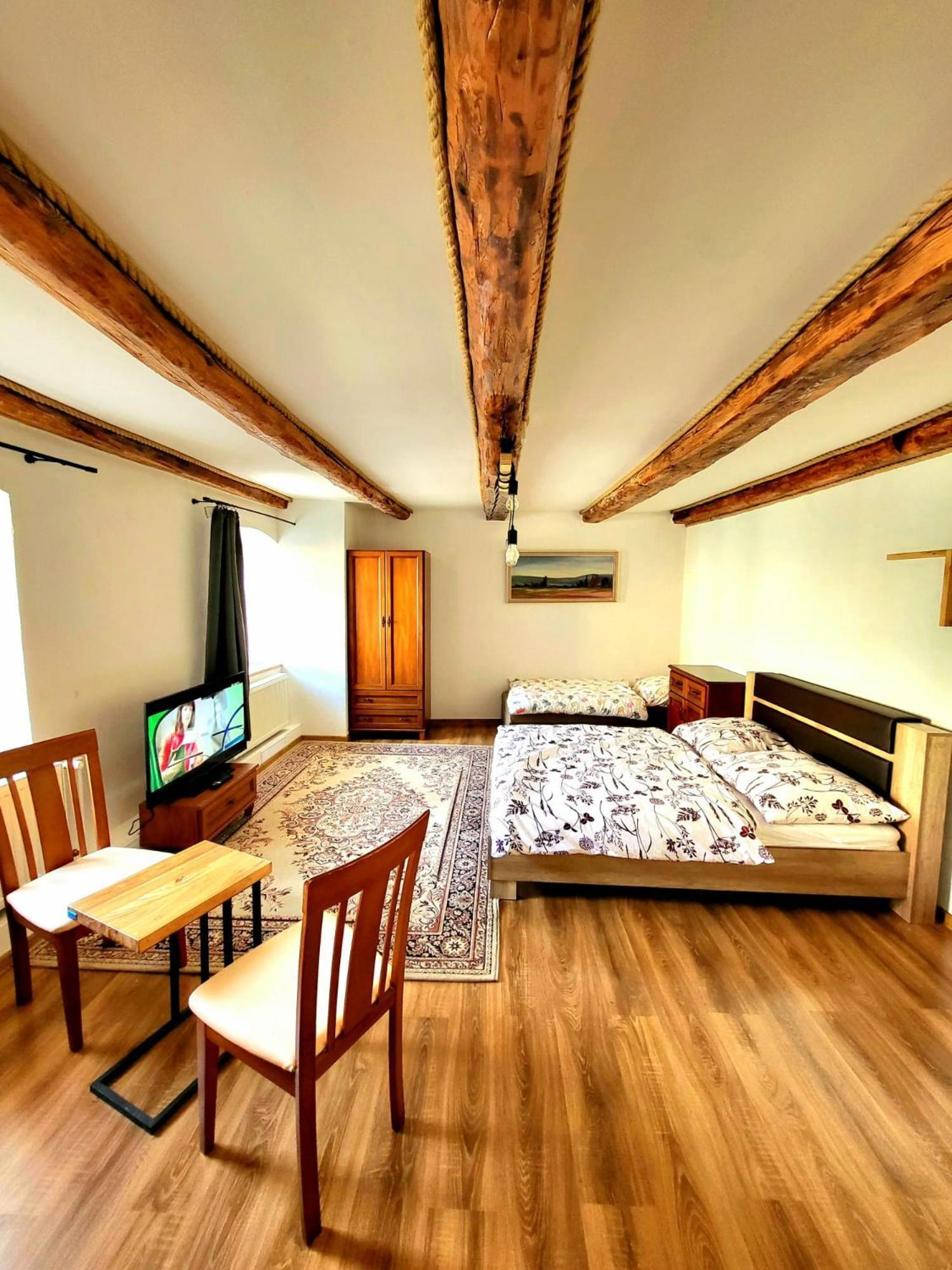 Apartman Velicka Vinaren 포프라트 외부 사진